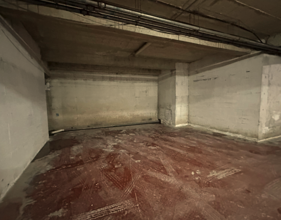 Tirane, shes garazh Kati -1, 105 m² 140.000 € (Astir)