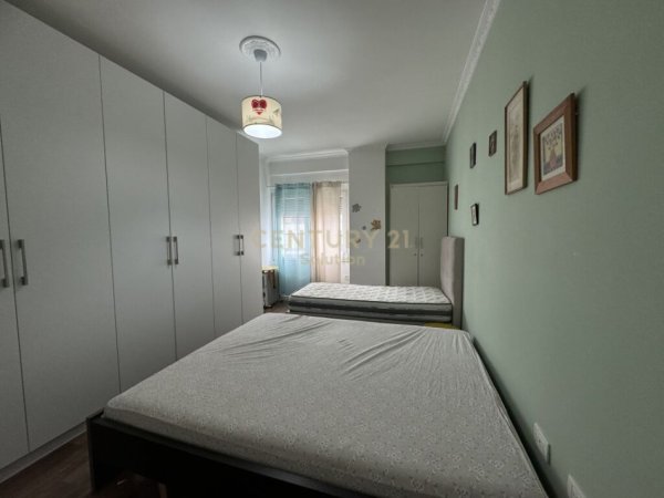 Tirane, shitet apartament 2+1 Kati 7, 97 m² 127.000 € (astir)
