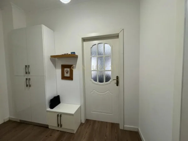 Tirane, shitet apartament 2+1 Kati 7, 97 m² 127.000 € (astir)