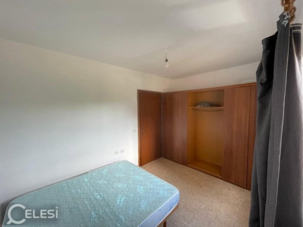 Tirane, jepet me qera apartament 2+1+Ballkon Kati 3, 95 m² 450 € (FUSHA E AVIACIONIT)