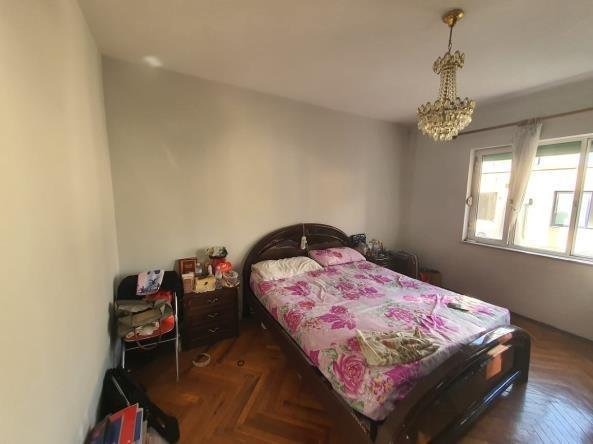 Tirane, jepet me qera apartament 2+1 Kati 5, 80 m² 500 € (Bulevardi Zogu i Pare)