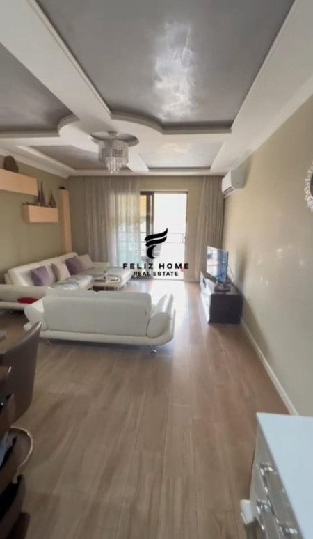 Tirane, shitet apartament 2+1 Kati 4, 120 m² 160.000 € (YZBERISHT)