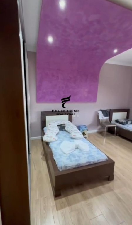 Tirane, shitet apartament 2+1 Kati 4, 120 m² 160.000 € (YZBERISHT)