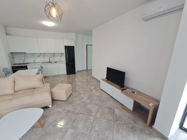 Durres, shitet apartament 2+1+Ballkon Kati 2, 100 m² 155.000 € (Vila e Zogut)