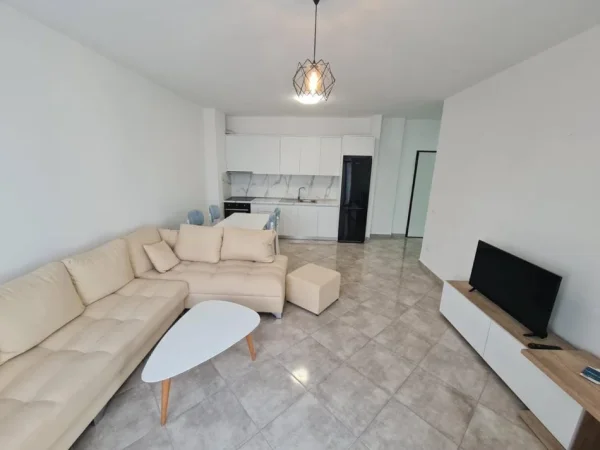 Durres, shitet apartament 2+1+Ballkon Kati 2, 100 m² 155.000 € (Vila e Zogut)