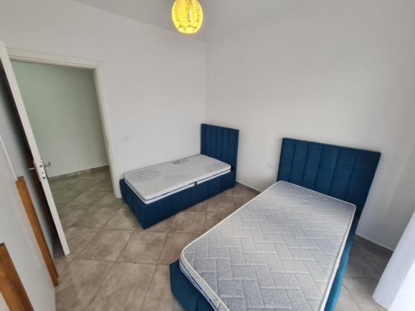 Durres, shitet apartament 2+1+Ballkon Kati 2, 100 m² 155.000 € (Vila e Zogut)