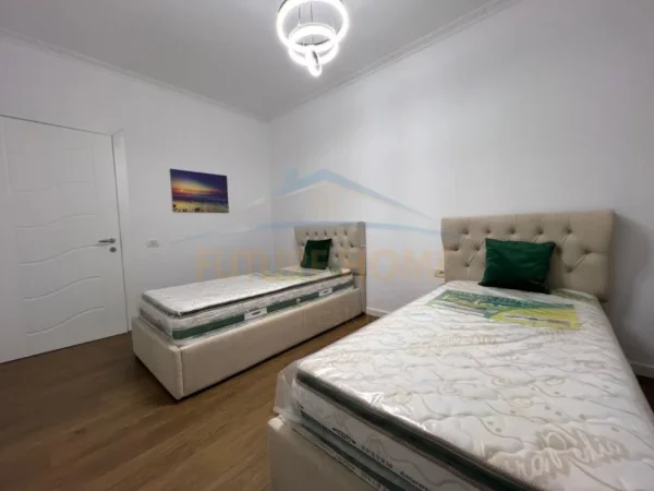 Tirane, shitet apartament 2+1+Ballkon Kati 1, 94 m² 145.000 € (yzberisht)