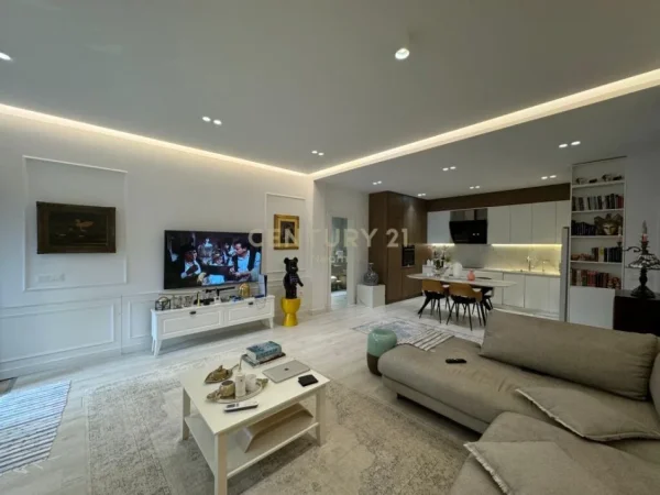 Tirane, jepet me qera apartament 2+1 Kati 6, 179 m² 1.300 € (liqen i thate)