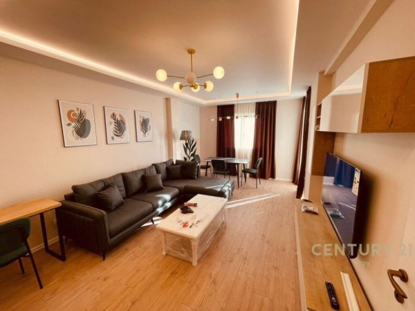 Durres, jepet me qera apartament 1+1+Ballkon Kati 5, 70 m² 450 € 