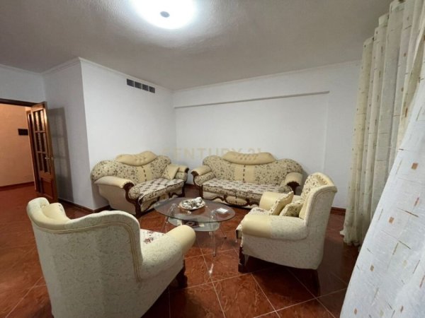 Durres, shitet apartament 3+1+Ballkon Kati 5, 140 m² 129.000 € (STACIONI TRENIT PRANE MARKATES)