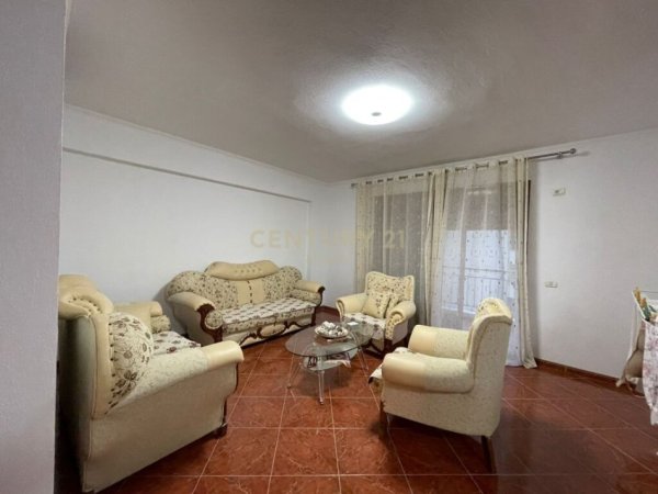Durres, shitet apartament 3+1+Ballkon Kati 5, 140 m² 129.000 € (STACIONI TRENIT PRANE MARKATES)