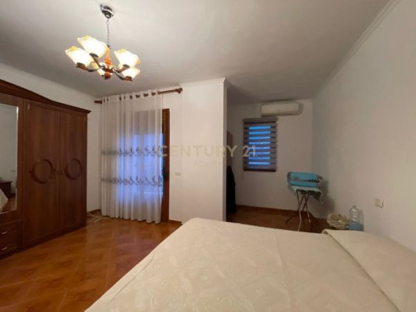 Durres, shitet apartament 3+1+Ballkon Kati 5, 140 m² 129.000 € (STACIONI TRENIT PRANE MARKATES)