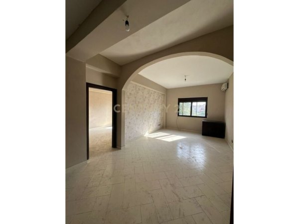 Durres, shitet apartament 2+1+Ballkon Kati 2, 92 m² 87.000 € (STADIUMI)