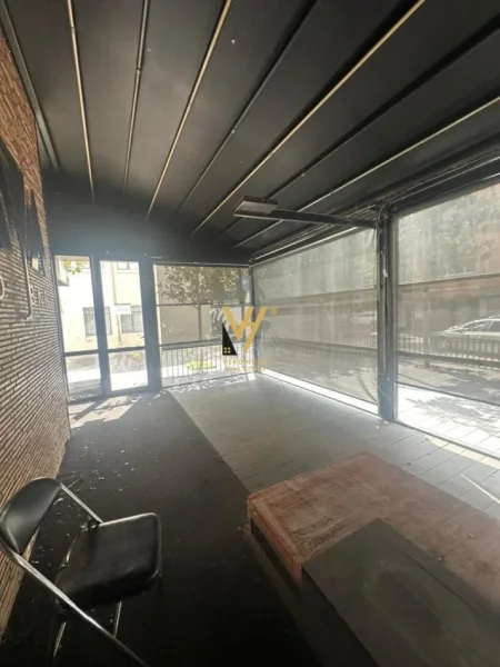 Tirane, jepet me qera bar-kafe Kati 0, 440 m² 4.400 € (21 DHJETORI)