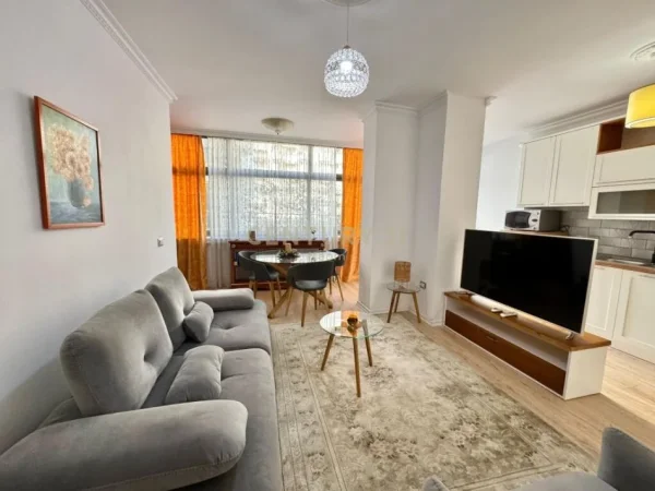 Tirane, shitet apartament 1+1 Kati 2, 81 m² 195.000 € (air albania)