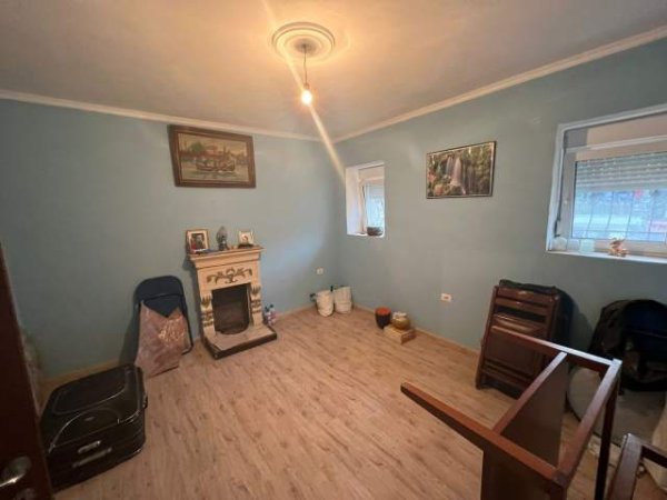 Korce, shitet Vile 2 Katshe Kati 2, 131 m² 153.000 Euro (Lagjia 3)