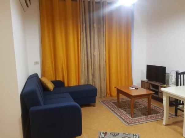 Tirane, jepet me qera apartament 1+1+BLK Kati 4, 60 m² 450 Euro (kika 2)