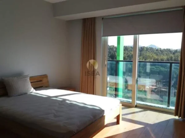 Tirane, jepet me qera apartament 2+1+A+BLK Kati 13, 120 m² 2.000 Euro (Stadiumi “Air Albania” tek Amabsador 3)