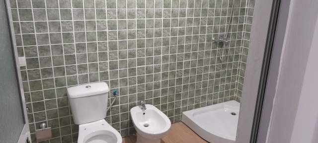 Tirane, jap me qera apartament 2+1+BLK Kati 4, 96 m² 30.000 Leke (Besim Alla)