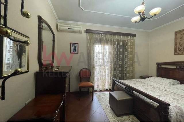 Tirane, jepet me qera apartament 1+1 Kati 2, 64 m² 430 Euro