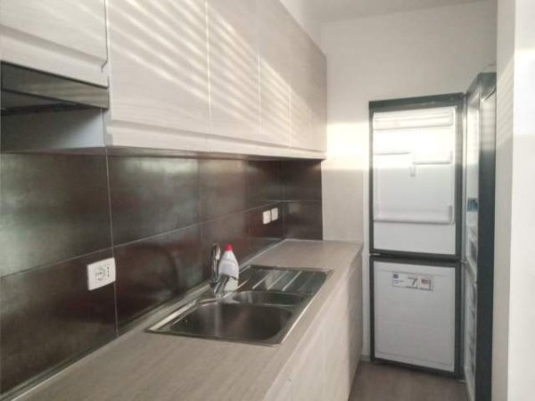 Tirane, jepet me qera apartament 2+1+A+BLK Kati 4, 110 m² 600 Euro (kompleksi kontakt)