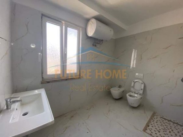 Durres, shitet apartament 2+1+BLK Kati 5, 180 m² 180.000 Euro (Muzeu Deshmoreve)