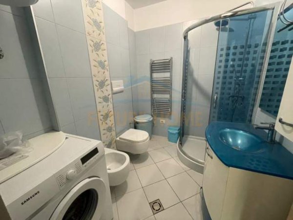 Tirane, jepet me qera apartament 3+1+BLK Kati 7, 113 m² 600 Euro (Kompleksi Kontakt) PARK28287