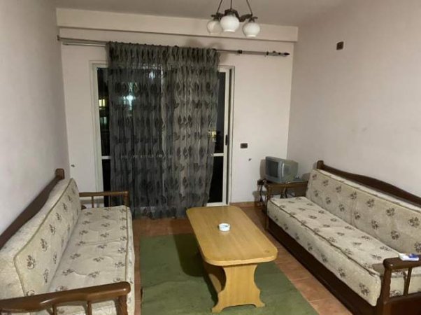 Tirane, jepet me qera apartament 1+1+BLK Kati 6, 65 m² 35.000 Leke (rr. Rrapo Hekali)