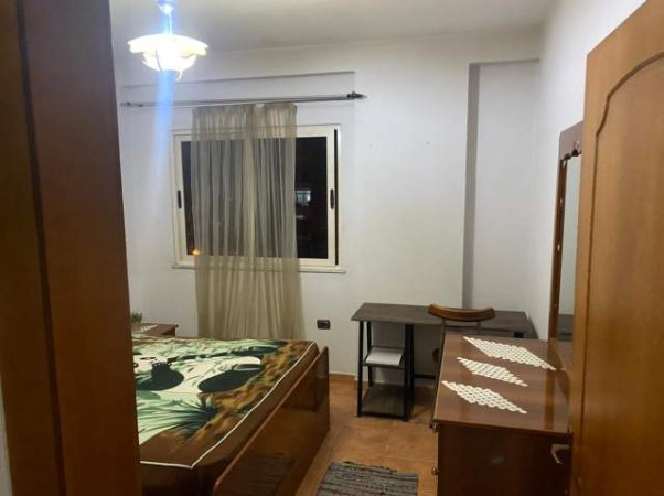 Tirane, jepet me qera apartament 1+1+BLK Kati 6, 65 m² 35.000 Leke (rr. Rrapo Hekali)