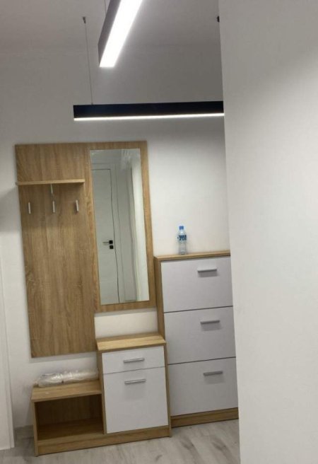 Tirane, jepet me qera apartament 1+1+BLK Kati 6, 70 m² 450 Euro (don bosko)