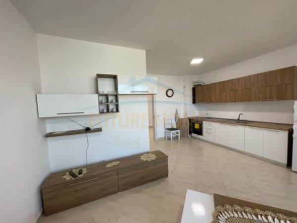 Durres, ofert apartament 1+1+BLK Kati 4, 95 m² 300 Euro (Vollga)