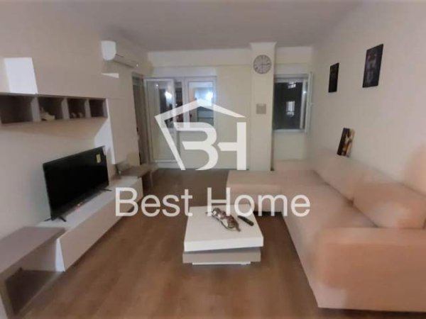 Tirane, jepet me qera apartament 2+1+BLK Kati 3, 90 m² 690 Euro (21-Dhjetori, Kompleksi Kontakt)