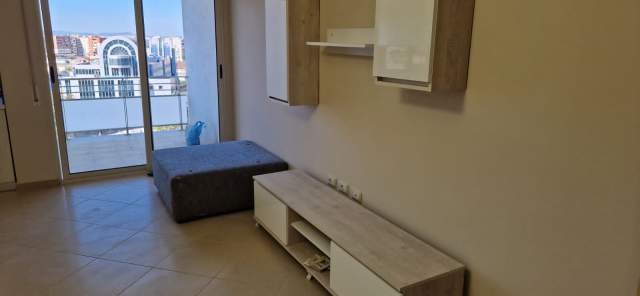 Tirane, shitet apartament 2+1+BLK Kati 7, 110 m² 85.000 Euro (Rruga e Kavajes)