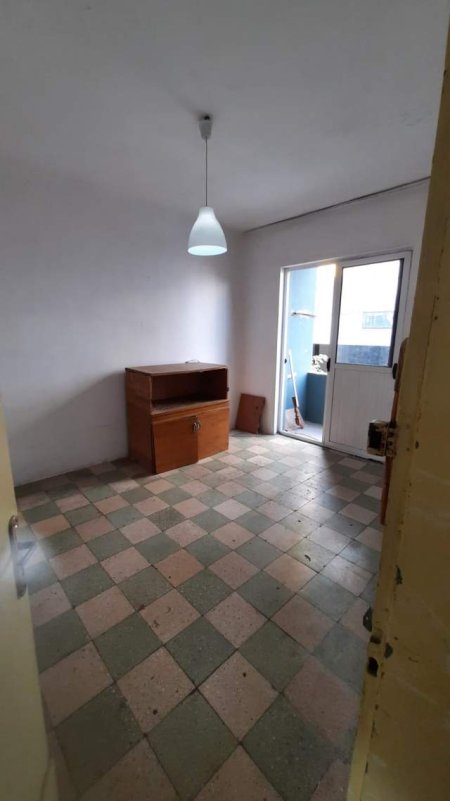 Tirane, shitet apartament 2+1+BLK Kati 2, 68 m² 73.000 Euro (shkolla bashkuar)