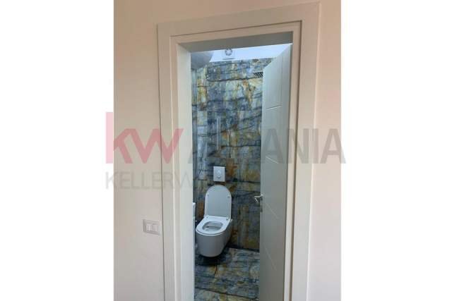 Tirane, shitet apartament 2+1 Kati 8, 106 m² 130.000 Euro (Tregu Elektrik,Bylis)