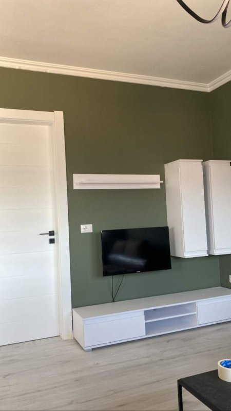 Tirane, jepet me qera apartament 1+1+BLK Kati 3, 70 m² 450 Euro (DON BOSKO)