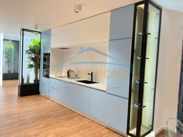 Durres, shitet apartament 1+1 Kati 16, 86 m² 152.000 Euro (Vollga, Durrës)