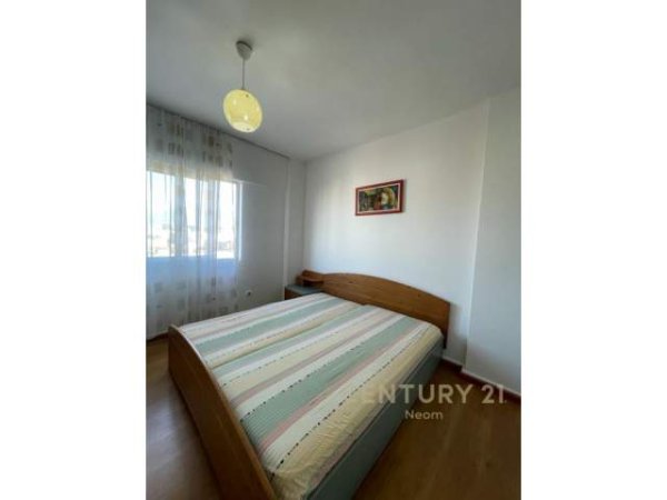 Tirane, jepet me qera apartament 2+1+A+BLK Kati 6, 400 Euro (Dritan Hoxha)