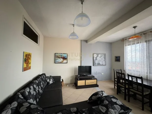 Tirane, shitet apartament 2+1 Kati 5, 84 m² 104.000 € (kodra e diellit)