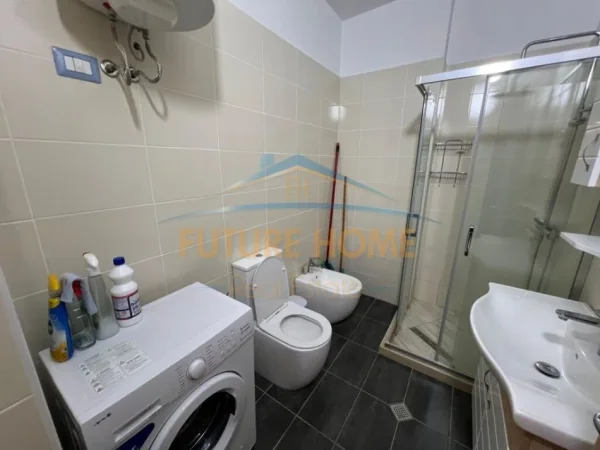Vlore, jepet me qera apartament 2+1 Kati 2, 70 m² 400 € (Uje i ftohte) PRO+44531