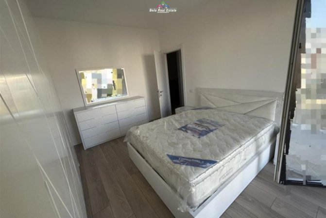 Tirane, jepet me qera apartament 1+1 Kati 4, 68 m² 400 € (Yzberisht)