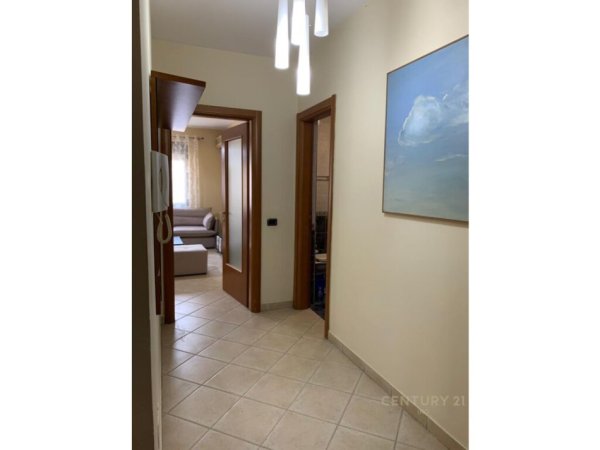 APARTAMENT 2+1+PARKING ME QERA NE QENDER IRG100580
