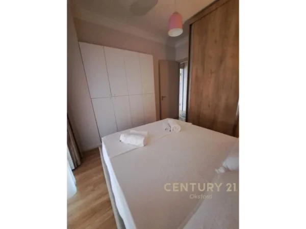 JAPIM ME QIRA APARTAMENT 1+1 NE ASTIR OKS100309