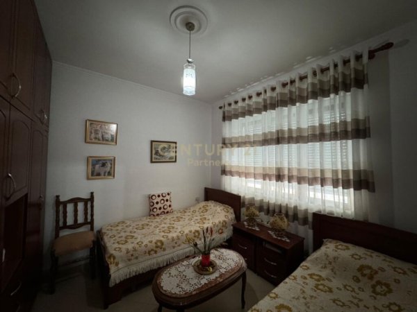 SHESIM APARTAMENT 2+1 TE KODRA E DIELLIT! partners100564