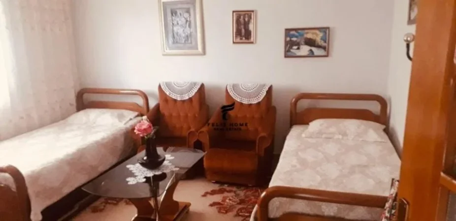 Tirane, shitet Vile 3+1 Kati 1, 120 m² 250.000 € (BERZHITE)