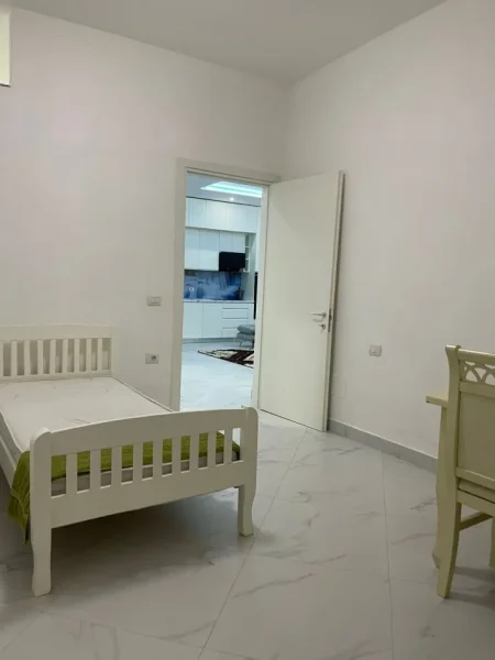 Durres, shes apartament 2+1+Ballkon Kati 2, 120 m² 138.000 € (plazh)