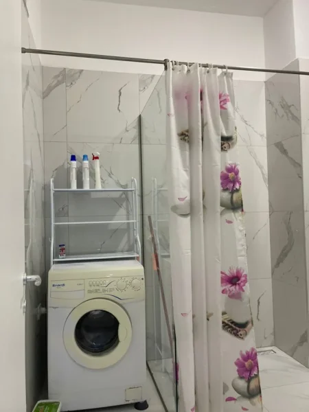 Durres, shes apartament 2+1+Ballkon Kati 2, 120 m² 138.000 € (plazh)