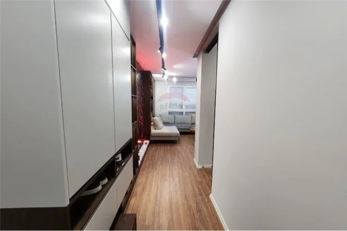 Tirane, shitet apartament 1+1 Kati 8, 61 m² 108.000 € (Hamdi Pepo - Selitë)