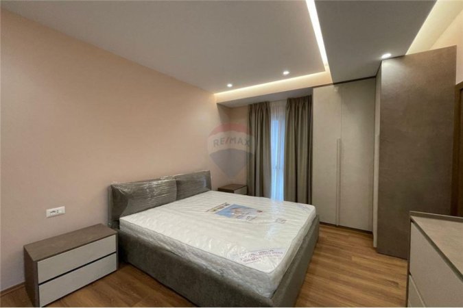 Tirane, jepet me qera 2+1 Kati 2, 800 € (Rruga e Dibrës - Farmacia 10)