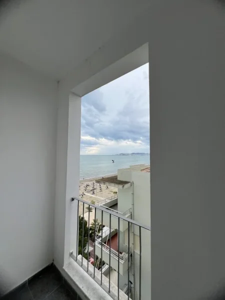 Durres, shitet apartament 2+1+Ballkon Kati 6, 109 m² 218.000 €